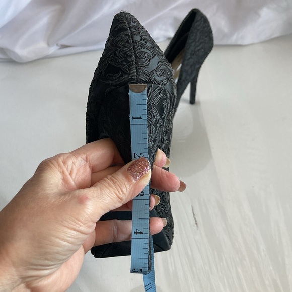 Simply Vera by Vera Wang Open Toe Pump Heels Size 9 - Picture 14 of 15